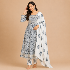 Floral Printed Kurta Pant Set with Dupatta(Three Piece Suit) – The Heritage Collection