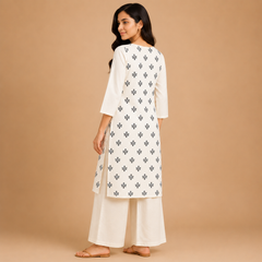 Women’s Off-White Printed Straight Kurti